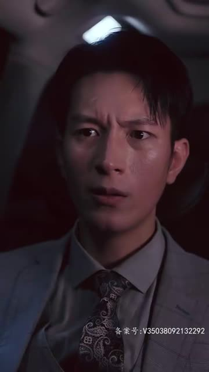 天降双宝:爹地甜宠神医妈咪(100集) 天降双宝:爹地甜宠神医妈咪(100集)推荐你们也去看