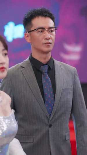 退婚后大小姐她不装了(37集) 退婚后大小姐她不装了(37集)精彩短剧追不停