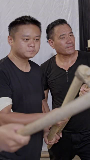 新:举头望明月(30集) 新:举头望明月(30集)精彩不断免费看