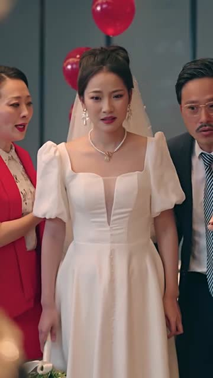 替嫁新娘亿万老公宠上天(81集) 替嫁新娘亿万老公宠上天(81集)免费看全网短剧