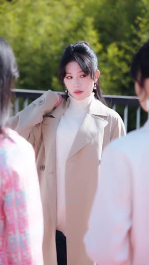 掉马后我成了老公白月光(30集) 掉马后我成了老公白月光(30集)悬疑短剧推荐