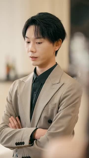 夜色入怀(66集) 夜色入怀(66集)一口气追完短剧