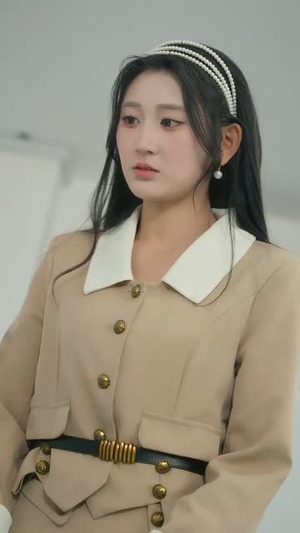 重回那夜校花你听我狡辩(100集)  重回那夜校花你听我狡辩(100集) 高质量短剧推荐