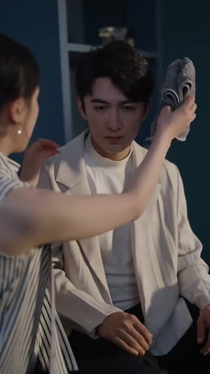 入夜躁动期(80集) 入夜躁动期(80集)免费在线看全集