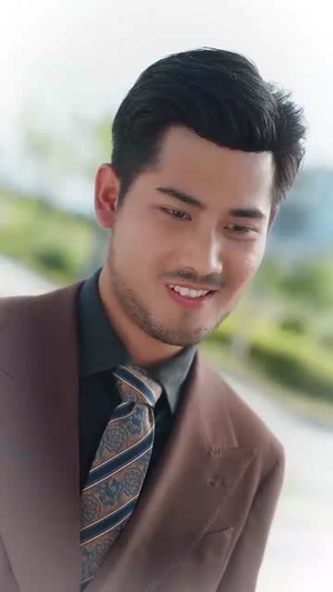 一日为师(76集) 一日为师(76集)原创精彩短剧