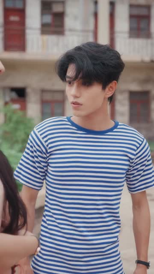 重生七零不再当炮灰女配（81集）短剧免费观看