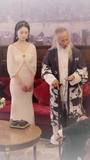 你的眼睛得靠我纯爱水来洗 (83集) 你的眼睛得靠我纯爱水来洗 (83集)短视频追剧推荐