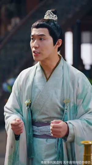 她修仙的你惹她干嘛&师姐下山全京城追着她宠 (52集) 她修仙的你惹她干嘛&师姐下山全京城追着她宠 (52集)民国短剧推荐