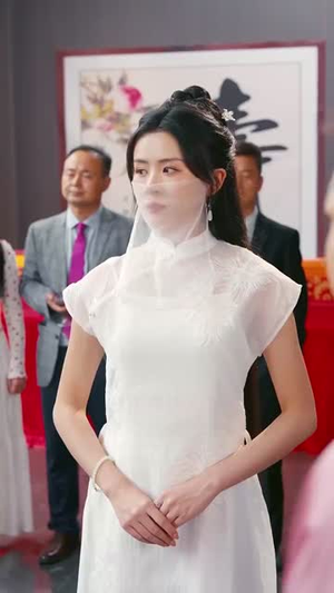 叛出家门后我成了陆地神仙 (46集) 叛出家门后我成了陆地神仙 (46集) 精彩的网络短剧