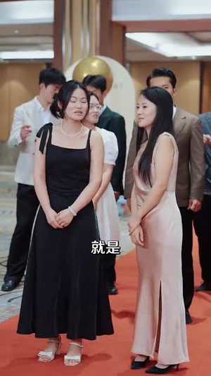 直播开局一句话气哭校花(83集) 直播开局一句话气哭校花(83集)百度网盘在线看