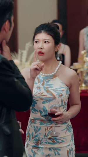 我爸用我身体开挂了(64集) 我爸用我身体开挂了(64集)古代短剧推荐