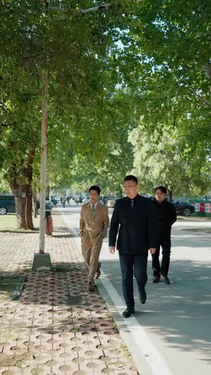 摊牌了我能看见过去一万年(79集) 摊牌了我能看见过去一万年(79集)让你一口气看完